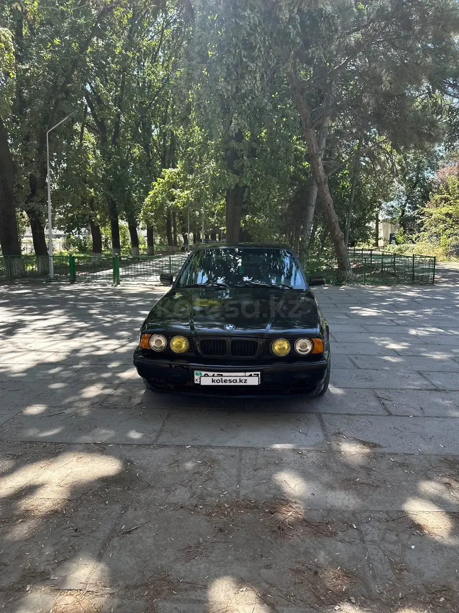 BMW 5 Series, 1990