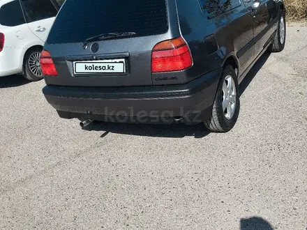 Volkswagen Golf 1993 года за 1 200 000 тг. в Алматы – фото 6