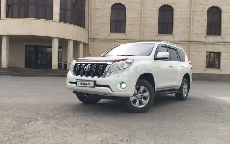 Toyota Land Cruiser Prado 2015 годаүшін17 000 000 тг. в Петропавловск