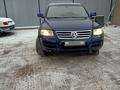 Volkswagen Touareg 2005 года за 3 300 000 тг. в Алматы – фото 2