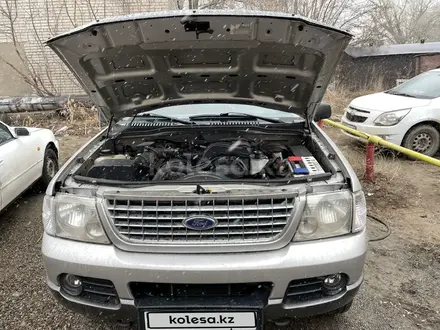 Ford Explorer 2005 года за 6 300 000 тг. в Семей – фото 12