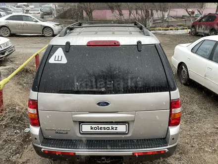 Ford Explorer 2005 года за 6 300 000 тг. в Семей – фото 2