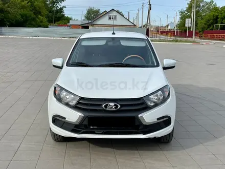 ВАЗ (Lada) Granta 2190 2022 года за 5 500 000 тг. в Костанай – фото 2