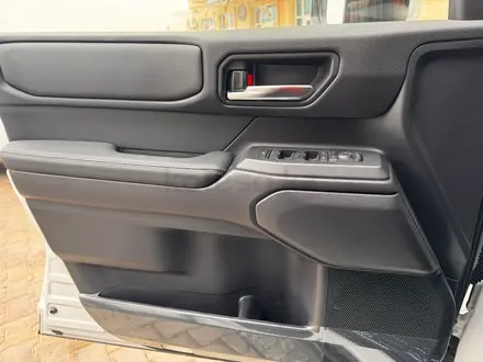 Toyota Land Cruiser Prado 2024 года за 37 800 000 тг. в Актау – фото 10
