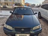 Toyota Camry 1999 годаfor2 900 000 тг. в Астана