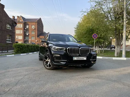 BMW X5 2019 года за 37 000 000 тг. в Петропавловск