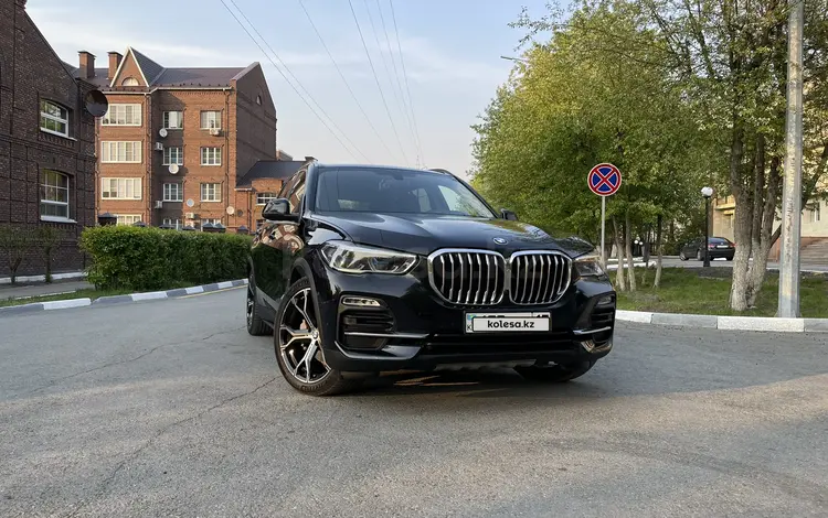 BMW X5 2019 года за 37 000 000 тг. в Петропавловск