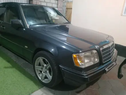 Mercedes-Benz E 280 1994 года за 2 600 000 тг. в Талдыкорган – фото 11