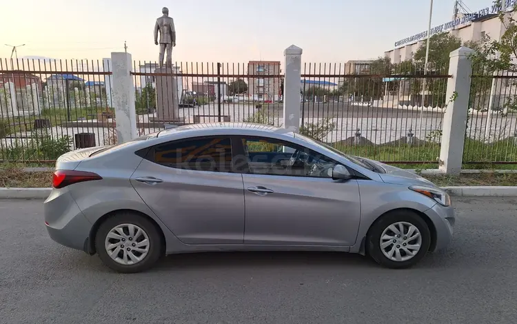 Hyundai Elantra 2015 года за 3 900 000 тг. в Атырау