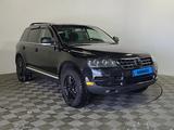 Volkswagen Touareg 2005 года за 5 290 000 тг. в Алматы – фото 3