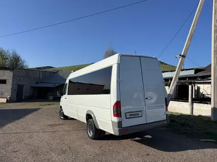 Mercedes-Benz Sprinter 2004 года за 6 800 000 тг. в Алматы – фото 12