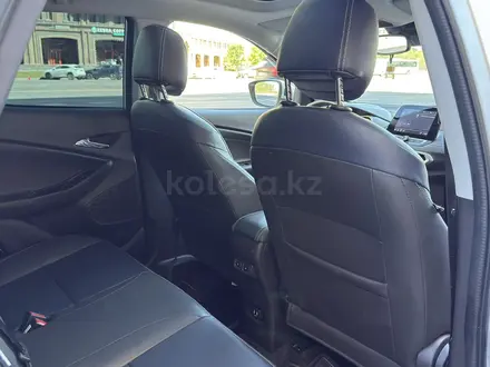 Chevrolet Tracker 2024 года за 7 350 000 тг. в Астана – фото 14