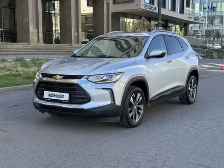 Chevrolet Tracker 2024 года за 7 350 000 тг. в Астана – фото 2