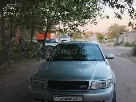 Audi A4 1996 года за 1 100 000 тг. в Алматы – фото 2