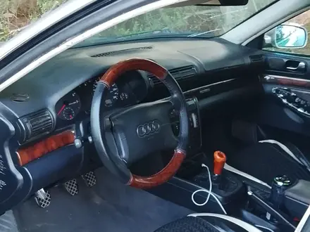 Audi A4 1996 года за 1 100 000 тг. в Алматы – фото 4
