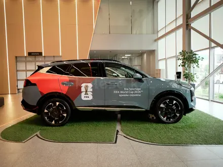 Kia Sportage 2.5 FIFA World Cup 2026 Edition 2026 года за 15 990 000 тг. в Астана – фото 3