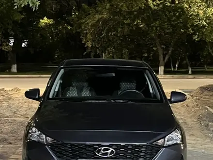 Hyundai Accent 2023 года за 6 900 000 тг. в Экибастуз