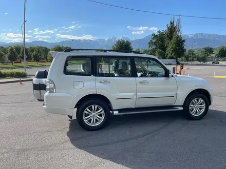 Mitsubishi Pajero 2019 года за 21 300 999 тг. в Семей – фото 2