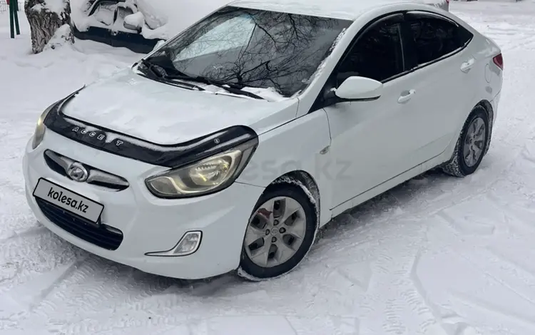 Hyundai Accent 2012 года за 4 100 000 тг. в Караганда