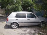 Volkswagen Golf 1994 года за 850 000 тг. в Тараз