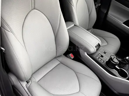 Toyota Highlander 2022 года за 22 500 000 тг. в Шымкент – фото 3