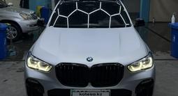 BMW X5 2021 года за 42 000 000 тг. в Алматы