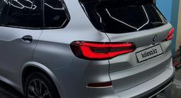 BMW X5 2021 года за 42 000 000 тг. в Алматы – фото 5