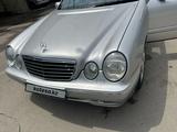 Mercedes-Benz E 320 2000 года за 6 700 000 тг. в Шымкент – фото 3