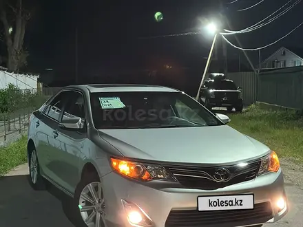 Toyota Camry 2012 года за 10 300 000 тг. в Астана – фото 2