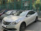 Hyundai Grandeur 2016 годаfor9 600 000 тг. в Алматы