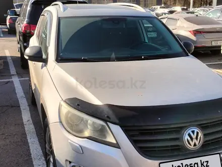 Volkswagen Tiguan 2009 года за 6 525 000 тг. в Алматы – фото 4