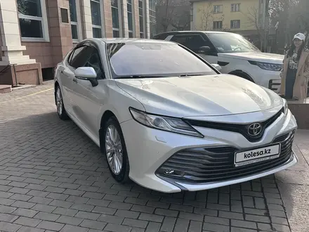 Toyota Camry 2018 годаүшін12 300 000 тг. в Алматы – фото 5