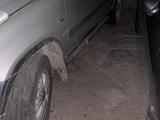 Honda CR-V 2001 годаүшін2 100 000 тг. в Усть-Каменогорск – фото 4