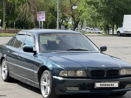 BMW 728 1996 года за 2 750 000 тг. в Тараз