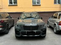 BMW X7 2022 года за 55 000 000 тг. в Алматы