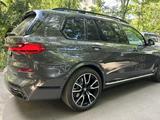 BMW X7 2022 года за 55 000 000 тг. в Алматы – фото 4