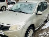 Renault Sandero 2014 года за 2 800 000 тг. в Уральск – фото 2