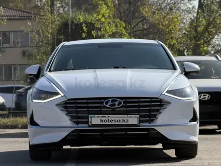 Hyundai Sonata 2022 года за 12 000 000 тг. в Алматы – фото 59