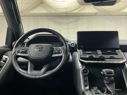 Toyota Land Cruiser Premium 2023 года за 52 900 000 тг. в Алматы – фото 9