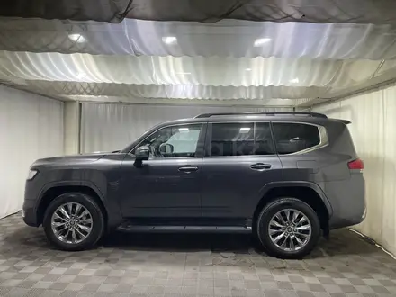 Toyota Land Cruiser Premium 2023 года за 52 900 000 тг. в Алматы – фото 3