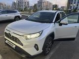 Toyota RAV4 2023 года за 20 000 000 тг. в Астана