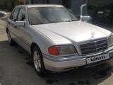 Mercedes-Benz C 180 1994 года за 2 000 000 тг. в Шымкент – фото 2