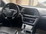 Hyundai Sonata 2015 года за 6 300 000 тг. в Астана – фото 5