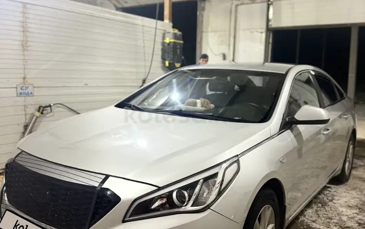 Hyundai Sonata 2015 года за 6 300 000 тг. в Астана
