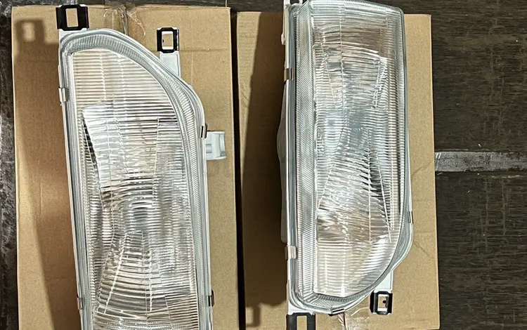 Фара Toyota Corolla E92 E100 за 10 000 тг. в Алматы