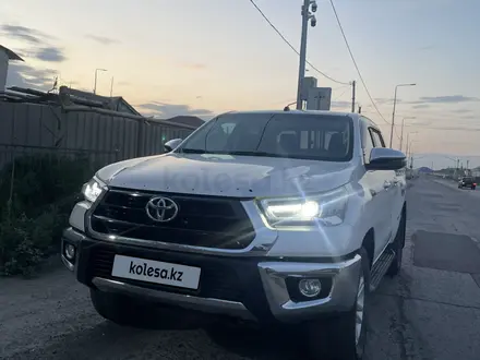 Toyota Hilux 2021 года за 17 200 000 тг. в Атырау