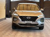 Hyundai Santa Fe 2020 года за 13 300 000 тг. в Алматы