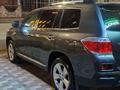 Toyota Highlander 2013 годаfor14 700 000 тг. в Шымкент