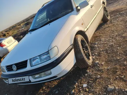 Volkswagen Passat 1995 года за 2 300 000 тг. в Туркестан