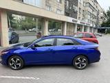 Hyundai Elantra 2023 годаүшін12 600 000 тг. в Алматы – фото 2